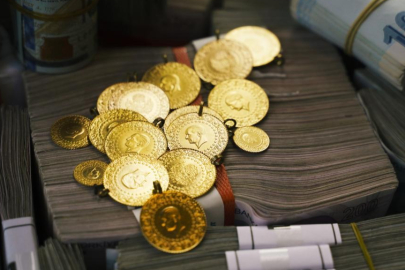 Altında yeni rekor! 5700 TL'yi aştı, 6000 TL'ye koşuyor...