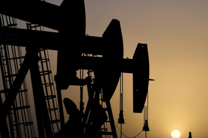 Brent petrolün varili 62,16 dolardan işlem görüyor