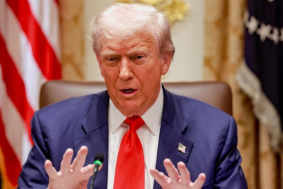 Trump'tan Hamas'a tehdit: Tek sözümle Gazze'deki savaş yeniden başlar