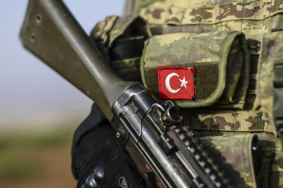 Türk askerinin Irak ve Suriye'deki görev süresinin uzatılmasına ilişkin tezkere TBMM'de