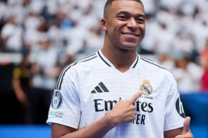 Başakşehir'den Mbappe'ye mesaj! Herkes onu konuşuyor...