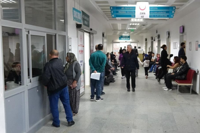 Covid bu kez farklı geliyor! Kas ağrısı, bulantı, ishal...