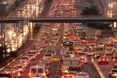 Yeni araç kayıtlarında düşüş! Otomobilleri geride bıraktı...