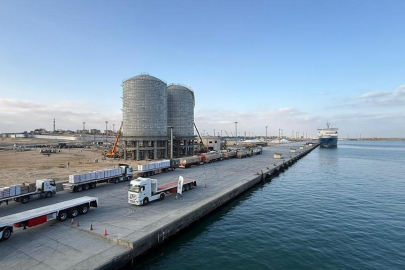 Türkiye’den Gazze’ye yardım eli: 17. İyilik Gemisi El-Ariş Limanı’nda boşaltıldı