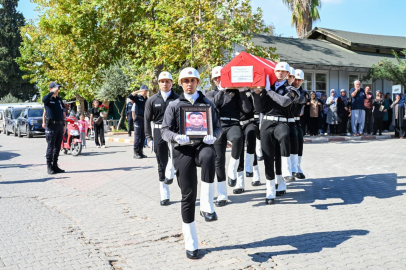 Adana'da yangında ölen polis memuru Adana’da toprağa verildi