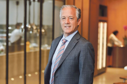 Koç Holding'e bağlı Divan otellerine operasyon! Murat Tomruk gözaltına alındı...