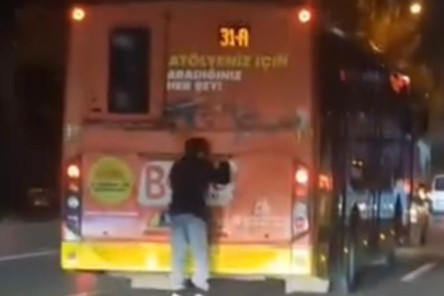Bursa'da tehlikeli yolculuk! Otobüsün arkasında...