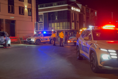 Tekirdağ’da polis kavga ihbarına gittiği arabada tabanca buldu