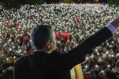 CHP mitinginde Özel, "Bugünü not edin" dedi, ifşaları sıraladı, Gürlek'e çağrı yaptı!