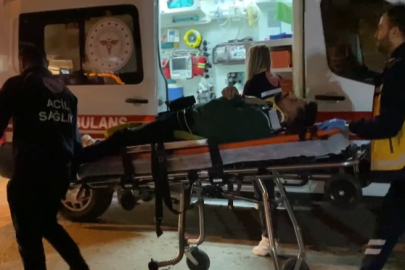 Çorum'da otomobille çarpışan motosiklet otobüs durağına daldı: 1 yaralı