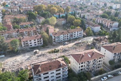 Bursa'nın o ilçesine kentsel dönüşüm müjdesi! Yıkımlar başladı
