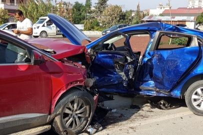Hatay Samandağ’da trafik kazası: 5 yaralı