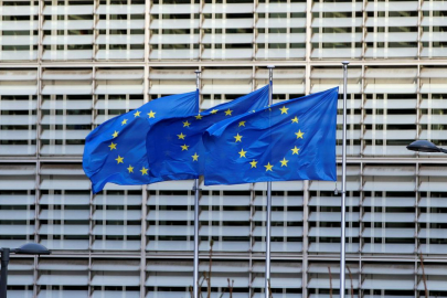 AB'den Meta ve TikTok'a kural ihlali suçlaması