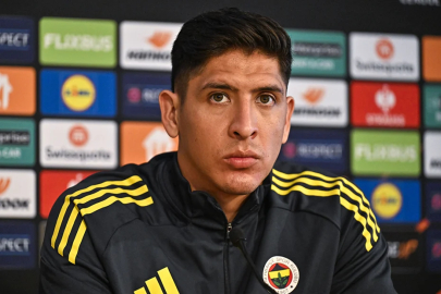 Edson Alvarez'den Stuttgart maçı biter bitmez sakatlık açıklaması geldi