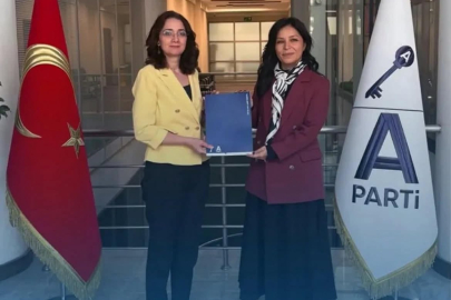 Nilüfer Önal Okur Anahtar Parti Bursa İl Kadın Kolları Başkanı oldu