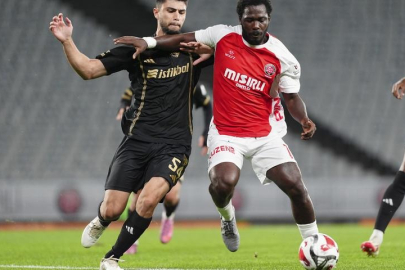 Süper Lig'de herkes bu maçı konuşuyor! 4 gol, 3 iptal, 1 kırmızı...