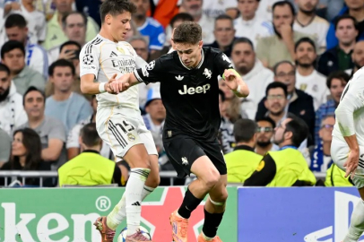 Real Madrid'i saf dışı bırakacak Kenan Yıldız planı