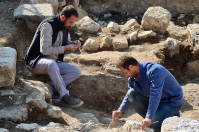 Bursa Gölyazı'daki "Simitçi Kale" arkeolojik kazısında ham ipek atölyesine ulaşıldı