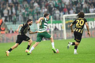 Bursaspor’da baş döndürücü trafik!