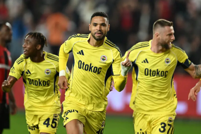 Fenerbahçe'nin golcüleri farka götürdü: En-Nesyri ve Talisca galibiyeti getirdi