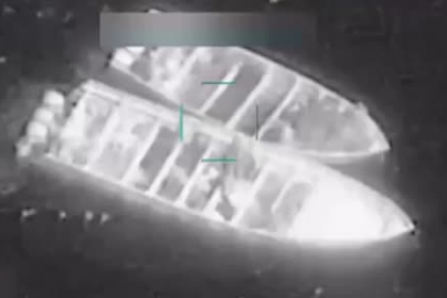 ABD ordusu Pasifik Okyanusu’nda uyuşturucu kaçakçılarını vurdu: 14 ölü