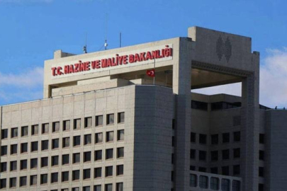 Hazine 2,25 milyar dolar borçlandı