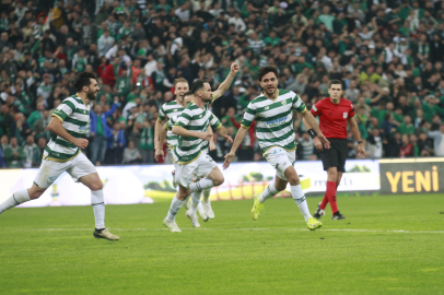 Bursaspor tur peşinde! Maç kaçta, hangi kanalda?