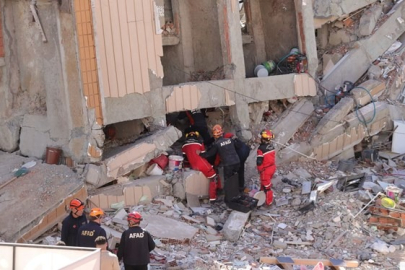 Gebze'de çöken binadan acı haber geldi! İki can kaybı...