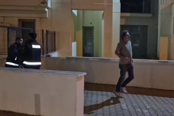 Muğla'da rüşvet operasyonunda adliyeye sevk edilen 2 kişi tutuklandı