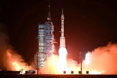 Şıncou-21 yörüngede! Çin'in uzaydaki hedefinde yeni ekip yolda!