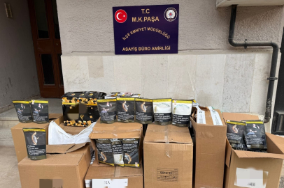 Bursa'da kaçak tütüne polis darbesi: Kilolarca kaçak tütün ele geçirildi