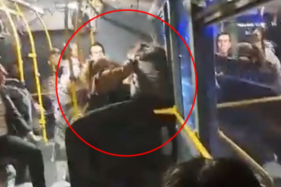 Bursa'da otobüste kadınların yer kavgası!