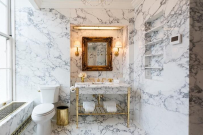 Trump'tan şaşırtan paylaşım: Beyaz Saray'ın banyosunu yeniledim