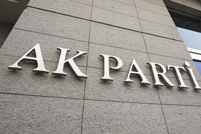 2,5 yılda Meclis'te tablo değişti! 3 isim daha AK Parti'ye mi katılacak?