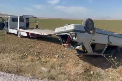 Afyonkarahisar'da devrilen otomobilin sürücüsü yaralandı