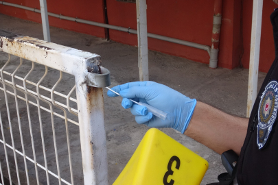 Antalya'da yoldan geçenlere dehşeti yaşatıp 1 kişiyi bıçaklamıştı, adım adım izi sürülerek yakalandı