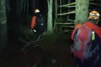 Bursa Uludağ'da ormanda mahsur kalan 6 kişi kurtarıldı