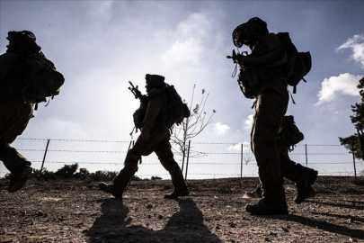 Filistin topraklarını gasbeden işgalci İsrailliler, Batı Şeria'da bir okula saldırdı