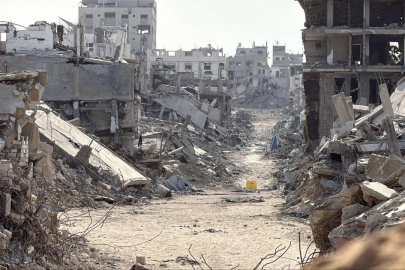 İsrail, ateşkese rağmen Gazze'ye saldırmaya devam ediyor