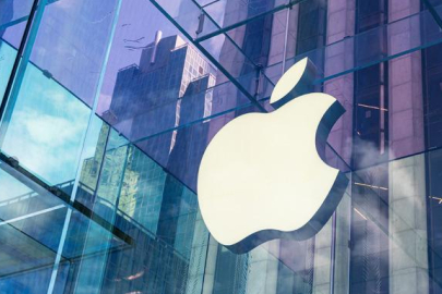 Apple, 2028’de OLED ekranlı ilk MacBook Air’i tanıtabilir!