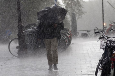 Meteoroloji tarih vererek uyardı: 24 ilde sağanak etkili olacak! Aralarında İstanbul da var...