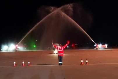 Süleymaniye'ye 2 buçuk yıl aradan sonra ilk Türk uçağı iniş yaptı