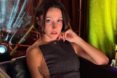 Zeynep Bastık lazere sinirlendi! Sahneden sert çıktı: Bu bir sevgi göstergesi değil