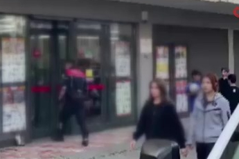 Bursa'da eski eşini çalıştığı markette bıçakladı