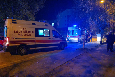 Bursa'da motosiklet ile otomobil çarpıştı! Yaralılar var