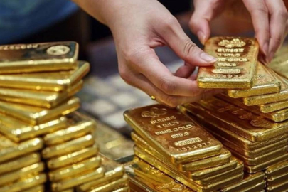 Goldman Sachs tahminini yükseltti : Ons altın 4 bin 900 dolara çıkabilir!