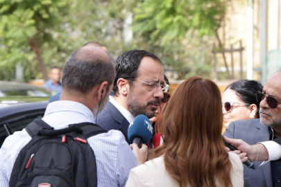 Hristodulidis’ten "Kıbrıs müzakerelerine devam" sinyali
