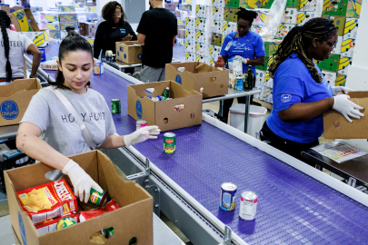 Trump’tan gıda yardımı çıkışı