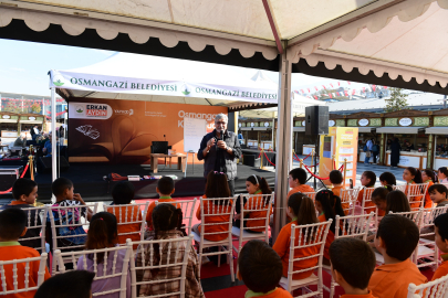 Bursa Osmangazi Kitap Fuarı’na ilgi artarak devam ediyor