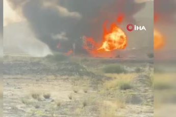 Pakistan’da yolcu otobüsü ile LPG tankeri çarpıştı: 5 ölü, 4 yaralı